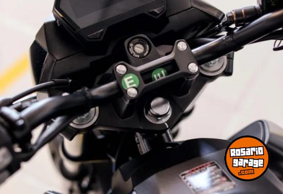 Motos - Hero HUNK 160R 2025 Nafta 0Km - En Venta