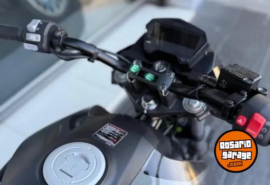 Motos - Hero HUNK 160R 2025 Nafta 0Km - En Venta