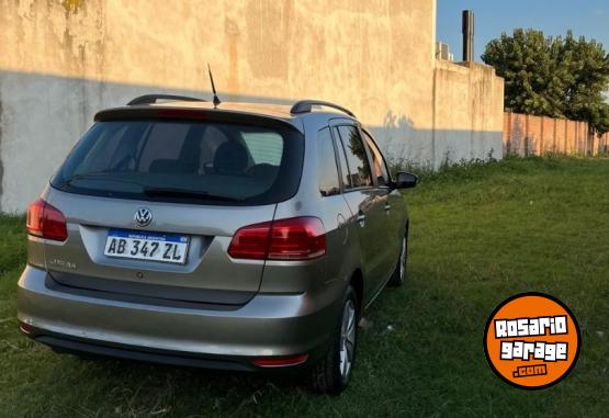 Autos - Volkswagen Suran 2017 Nafta 100000Km - En Venta