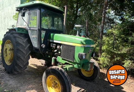 Camiones y Gr�as - Trator John Deere 2850 - En Venta