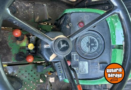 Camiones y Gr�as - Trator John Deere 2850 - En Venta
