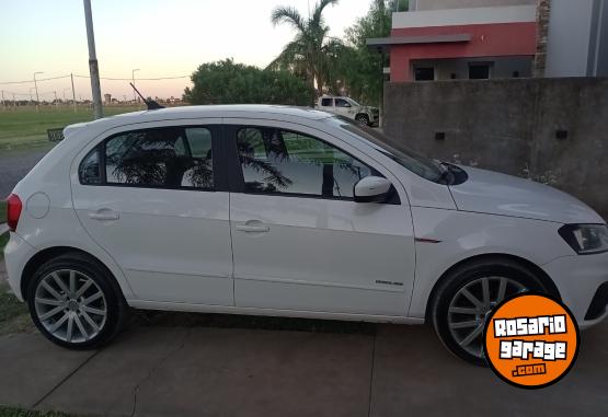 Autos - Volkswagen Gol trend Highline 2017 Nafta 87000Km - En Venta