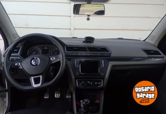 Autos - Volkswagen Gol trend Highline 2017 Nafta 87000Km - En Venta