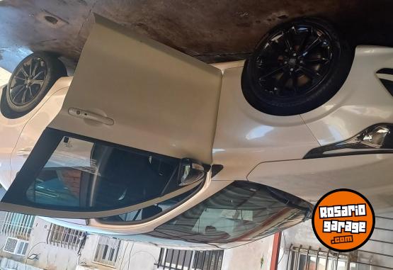 Autos - Fiat Cronos hgt 1.8 2022 Nafta 19000Km - En Venta