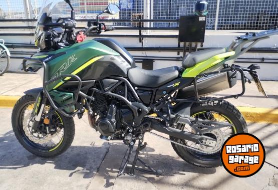 Motos - Benelli Trk 702x 2024 Nafta 3600Km - En Venta