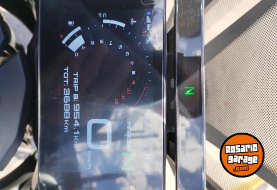 Motos - Benelli Trk 702x 2024 Nafta 3600Km - En Venta