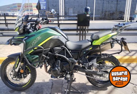 Motos - Benelli Trk 702x 2024 Nafta 3600Km - En Venta