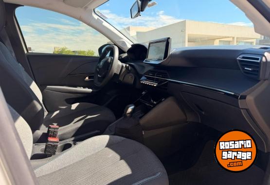 Autos - Peugeot 208 2023 Nafta 35500Km - En Venta