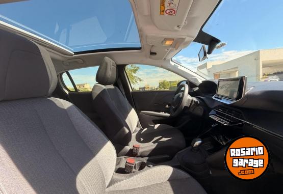 Autos - Peugeot 208 2023 Nafta 35500Km - En Venta