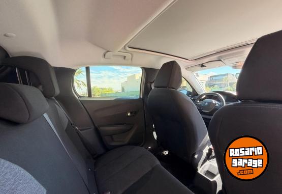 Autos - Peugeot 208 2023 Nafta 35500Km - En Venta