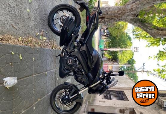 Motos - Bajaj Dominar 400 Tourer 2023 Nafta 13200Km - En Venta