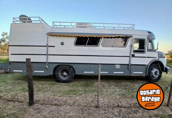 Camiones y Gr�as - VENTA  MOTORHOME - En Venta