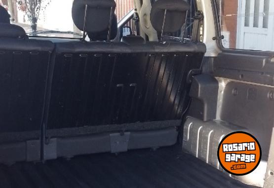 Utilitarios - Peugeot Partner Patagonica 2013 Nafta 155000Km - En Venta