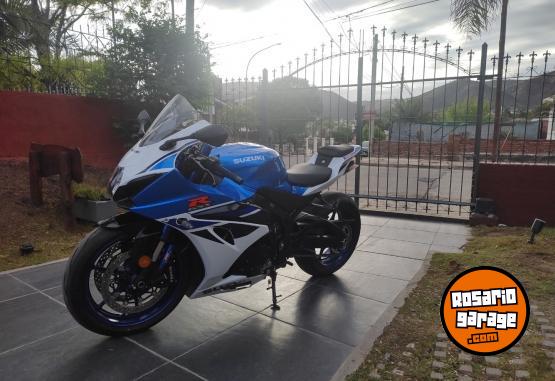 Motos - Suzuki GSXR 1000 2024 Nafta 11500Km - En Venta