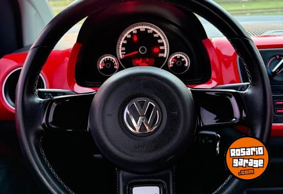 Autos - Volkswagen Up Cross 2017 Nafta 40700Km - En Venta