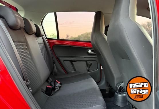 Autos - Volkswagen Up Cross 2017 Nafta 40700Km - En Venta