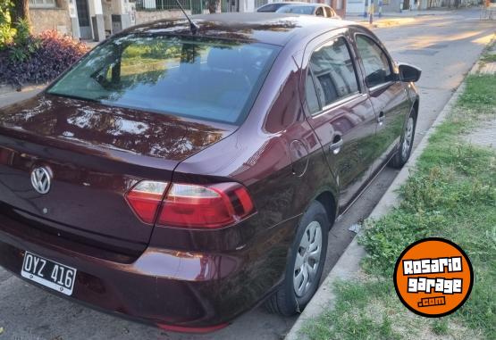 Autos - Volkswagen Voyage 2015 GNC 182000Km - En Venta