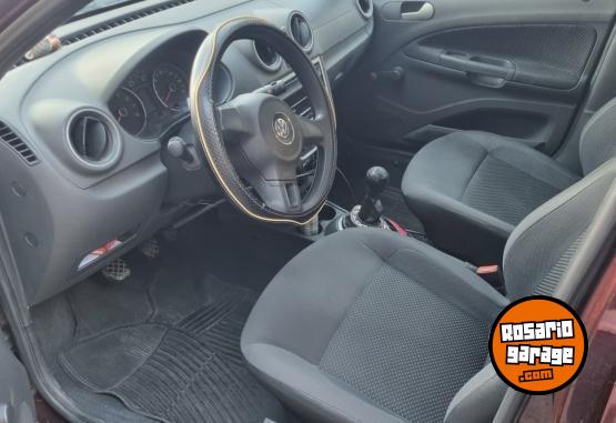 Autos - Volkswagen Voyage 2015 GNC 182000Km - En Venta