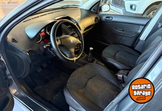 Autos - Peugeot 207 Compact XS 2010 Diesel 200000Km - En Venta