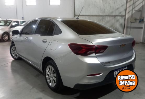 Autos - Chevrolet ONIX 2020 Nafta 98000Km - En Venta