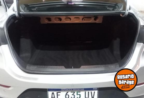 Autos - Chevrolet ONIX 2020 Nafta 98000Km - En Venta