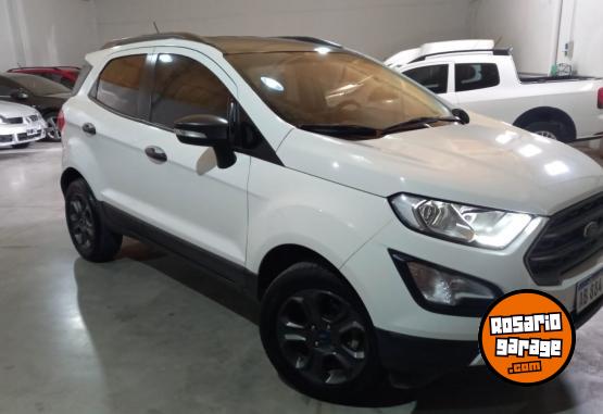 Autos - Ford ECOSPORT 2017 Nafta 86000Km - En Venta