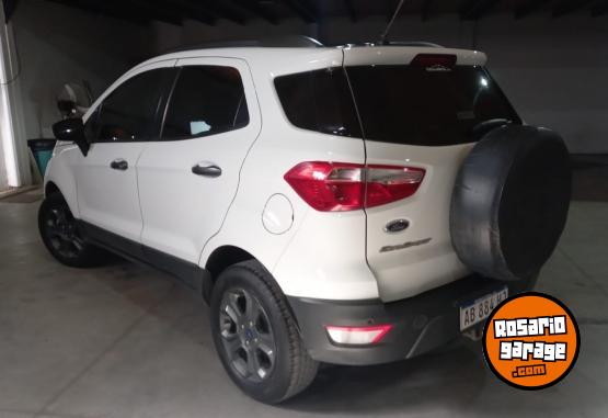 Autos - Ford ECOSPORT 2017 Nafta 86000Km - En Venta
