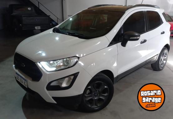 Autos - Ford ECOSPORT 2017 Nafta 86000Km - En Venta
