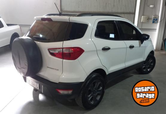 Autos - Ford ECOSPORT 2017 Nafta 86000Km - En Venta