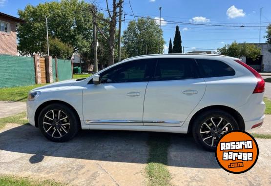 Camionetas - Volvo XC60 2.0 T5 High Plus 240 2016 Nafta 140000Km - En Venta