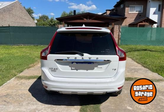 Camionetas - Volvo XC60 2.0 T5 High Plus 240 2016 Nafta 140000Km - En Venta