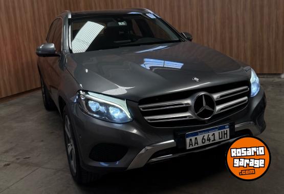 Autos - Mercedes Benz Glc300 2016 Nafta 147000Km - En Venta