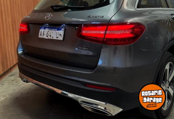 Autos - Mercedes Benz Glc300 2016 Nafta 147000Km - En Venta