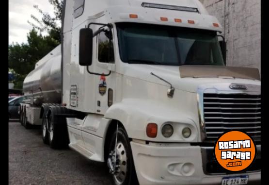 Camiones y Gr�as - Camion y semi - En Venta