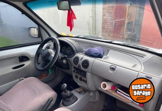 Utilitarios - Renault Kangoo 2007 Diesel 215000Km - En Venta