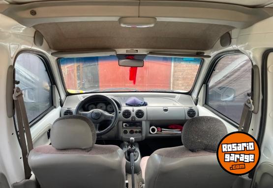 Utilitarios - Renault Kangoo 2007 Diesel 215000Km - En Venta