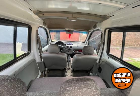 Utilitarios - Renault Kangoo 2007 Diesel 215000Km - En Venta