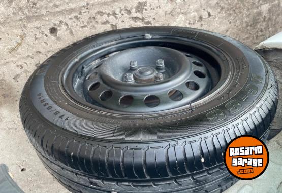 Utilitarios - Renault Kangoo 2007 Diesel 215000Km - En Venta