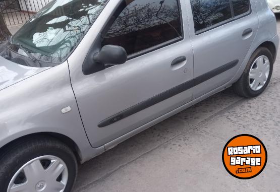Autos - Renault Clio 2007 Nafta 200000Km - En Venta