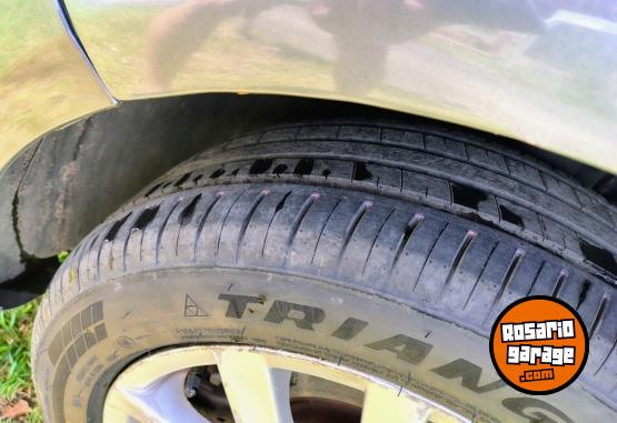 Autos - Volkswagen Suran Highline 2014 GNC 160000Km - En Venta