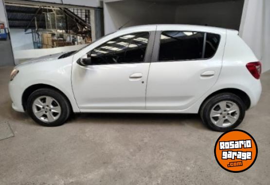 Autos - Renault SANDERO PRIVILEGE 1.6 NAF 2015 Diesel 84520Km - En Venta