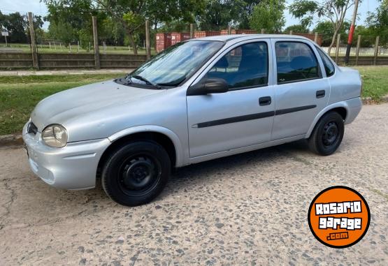 Autos - Chevrolet CORSA GL 1.6 8 VALVULAS G 2005 GNC 346230Km - En Venta