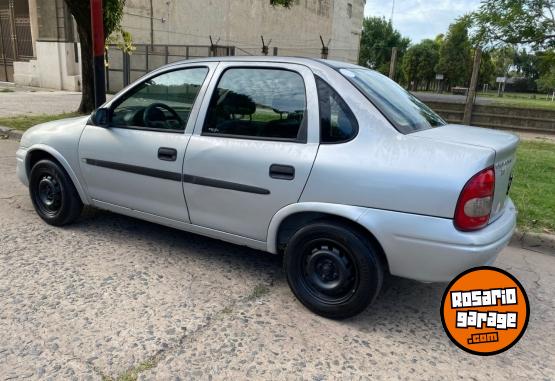 Autos - Chevrolet CORSA GL 1.6 8 VALVULAS G 2005 GNC 346230Km - En Venta