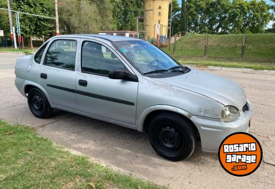 Autos - Chevrolet CORSA GL 1.6 8 VALVULAS G 2005 GNC 346230Km - En Venta