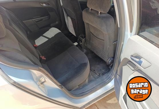 Autos - Chevrolet Vectra GLS 2010 Nafta 208000Km - En Venta