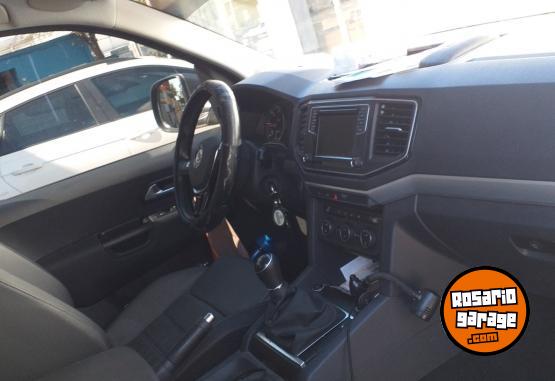 Camionetas - Volkswagen Amarok highline 2022 Diesel 20000Km - En Venta