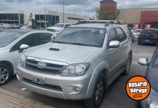 Camionetas - Toyota SW4 SRV 2006 Diesel 408000Km - En Venta