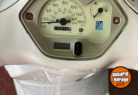 Motos - Vespa 150 italiana 2011 Nafta 26000Km - En Venta