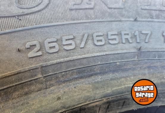 Accesorios para Autos - Vendo cubiertas rodado 17 - En Venta