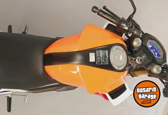 Motos - Honda CB 190 Repsol 2017 Nafta 19000Km - En Venta